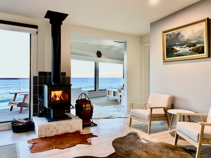 Oceanfront Holiday Accommodation on Tasmania's East Coast at The Mariner